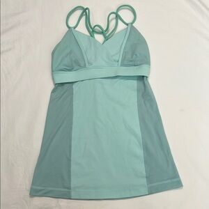 Lululemon Patience Tank Top Aquamarine Size 2